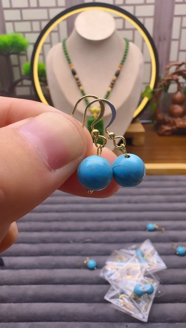 14K金镶嵌耳钉玛瑙/玉髓E03