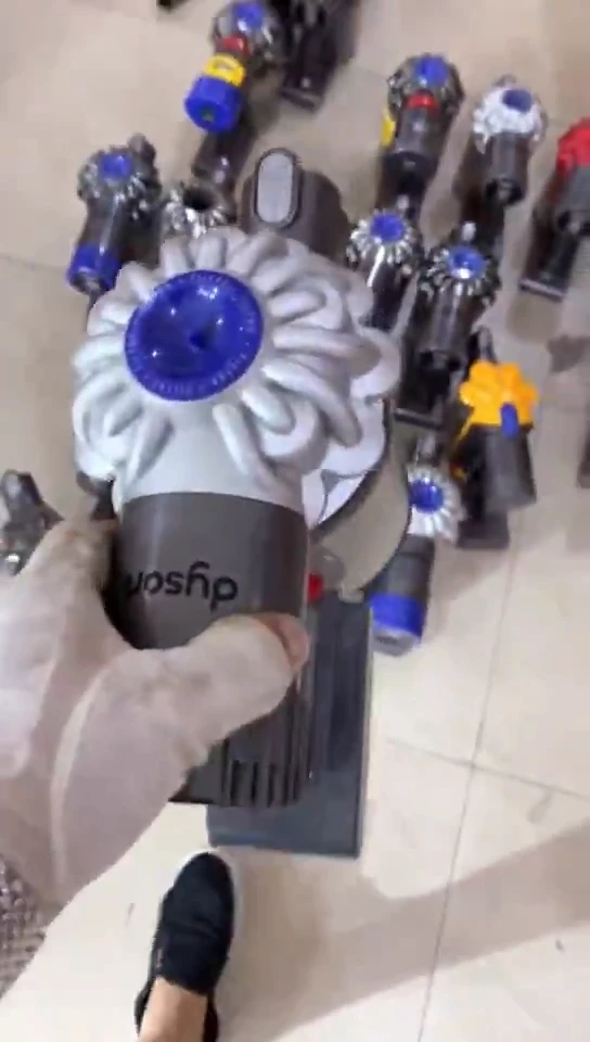 8新Q*生中古商品，瑕疵品，不保好坏。954