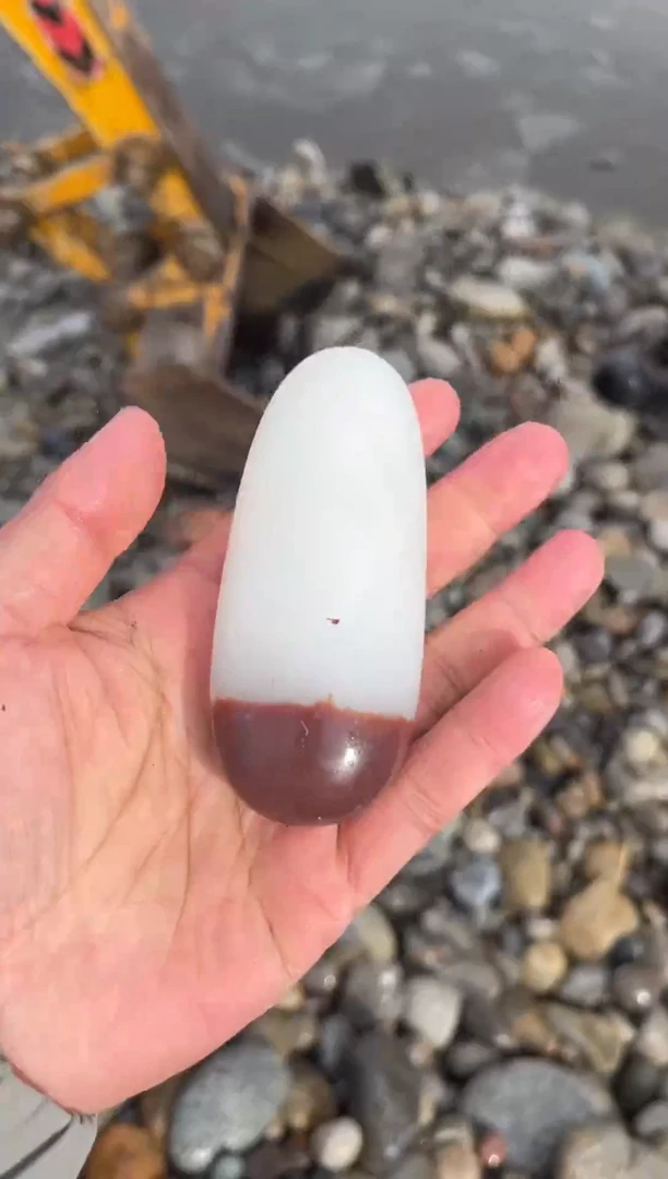 未镶嵌软玉把件99