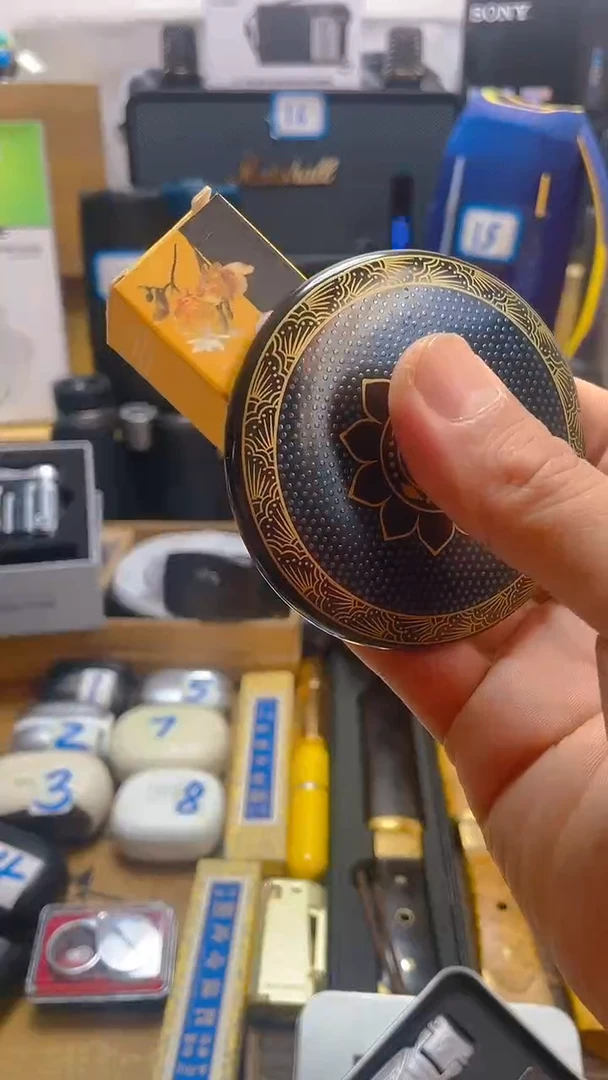 瓷片七****厂闪购商品 如图所示