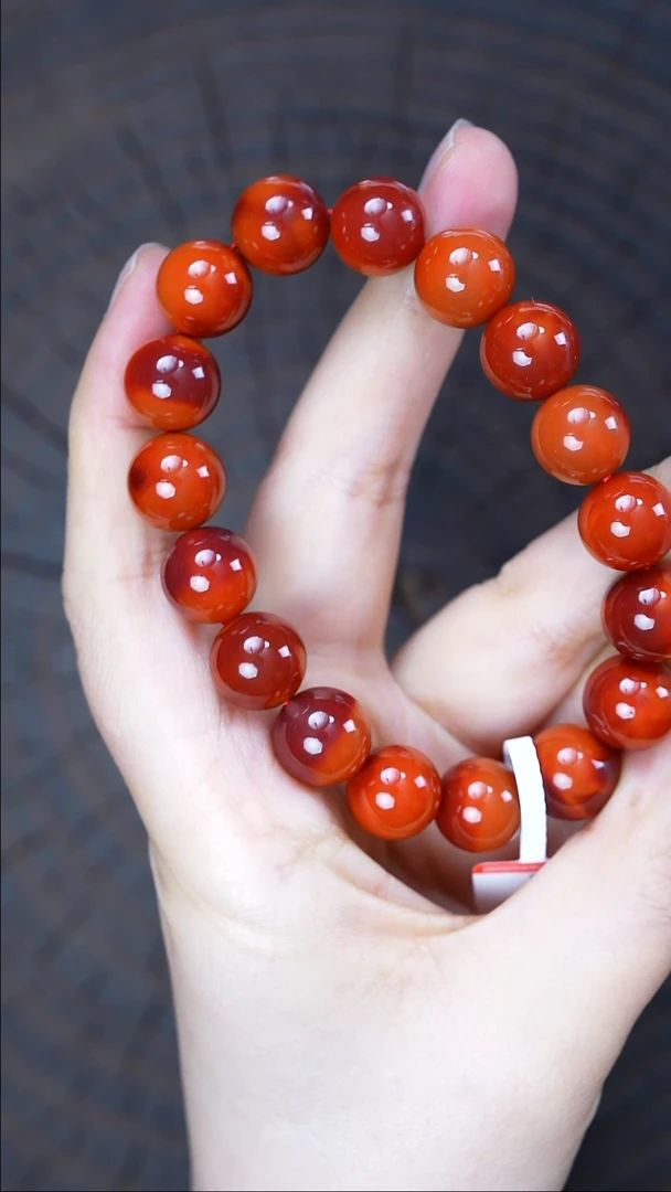 未镶嵌手串南红玛瑙无胶无裂瓦西原矿12mm+41.3g1022