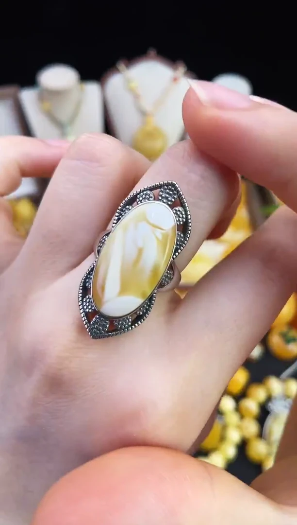 琥珀未镶嵌珠宝奇石柒月