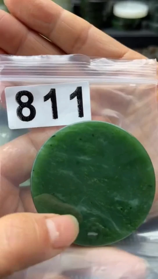 未镶嵌和田玉珠宝半成品镯芯