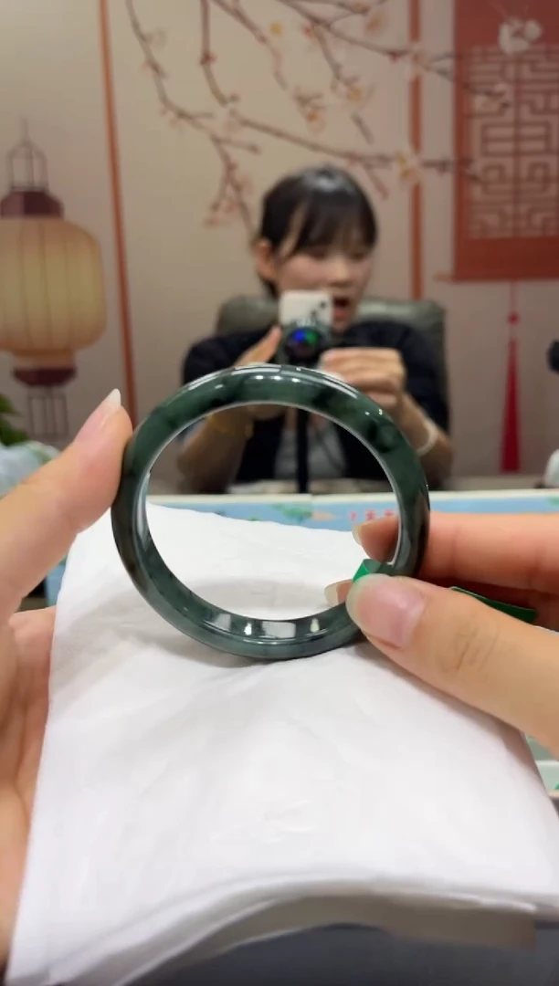 翡翠手镯未镶嵌00005980