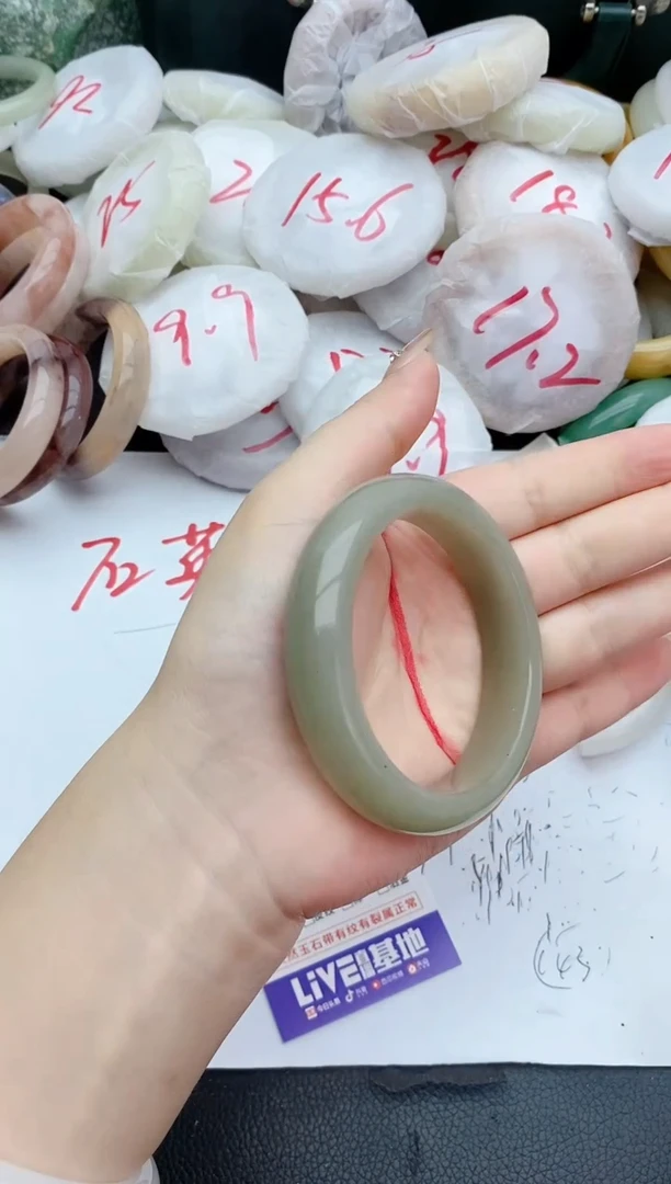 石英质玉手镯未镶嵌30+56/57