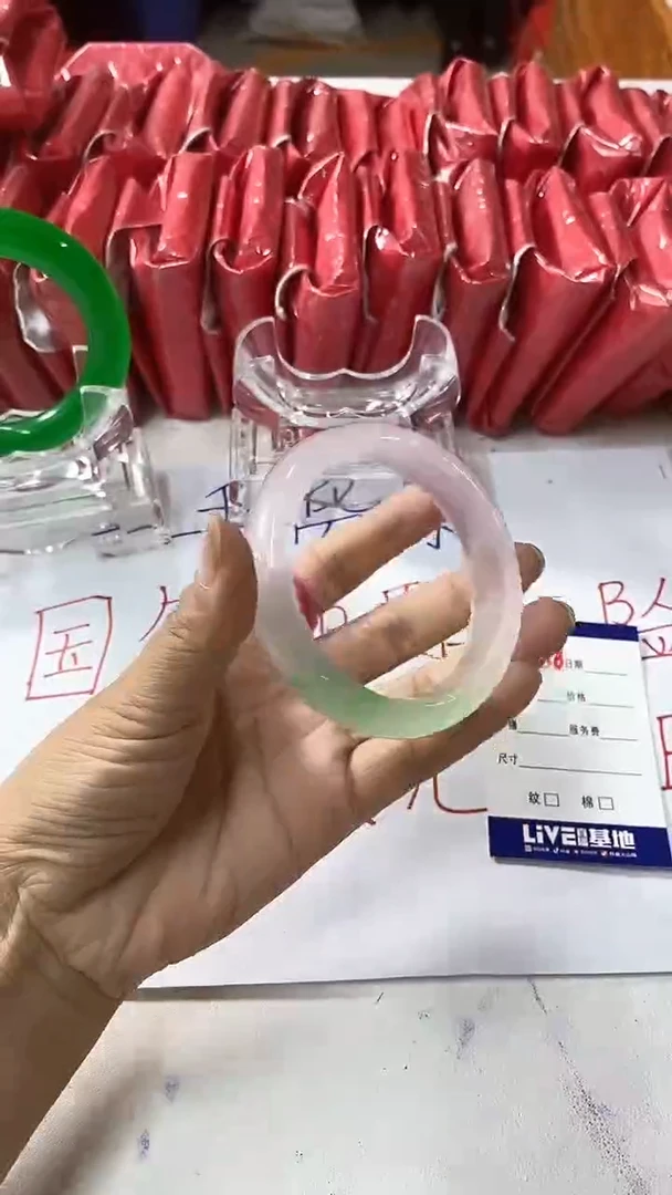 流行美曼德勒真实好看直播间B188
