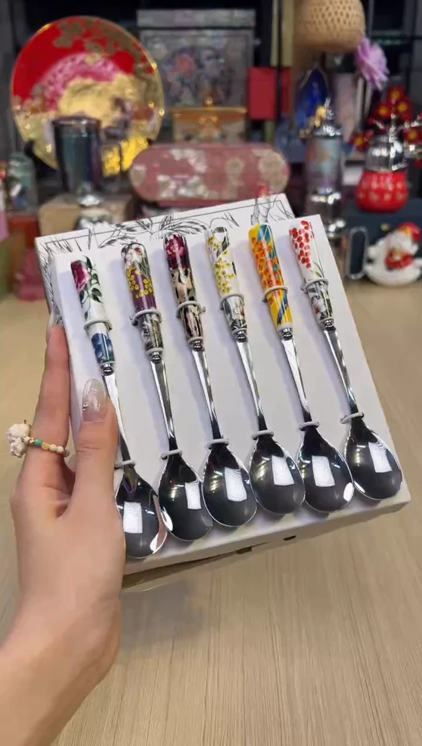 72哥斯达黎加六小勺