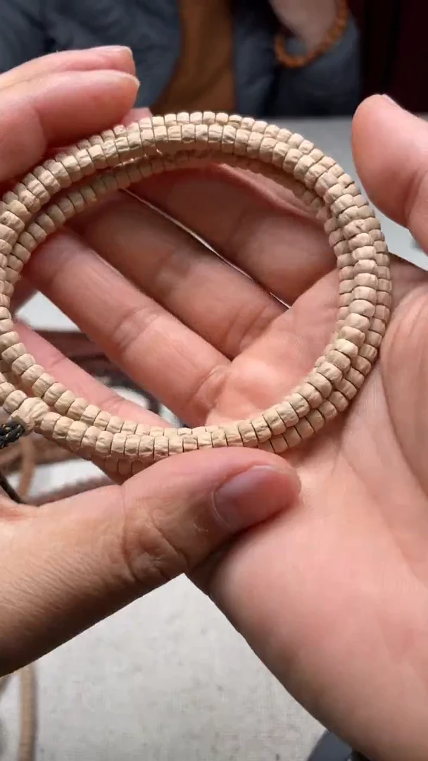 【闪购商品】柏香籽/百香籽吊坠甘孜药片