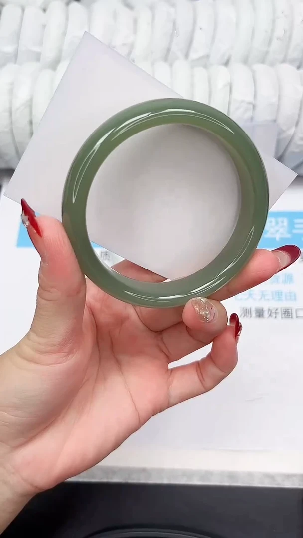 未镶嵌手镯石英质玉43-62HSC