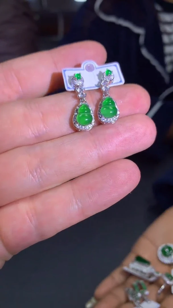 【闪购商品】翡翠耳饰未镶嵌0698921646/多样性发一