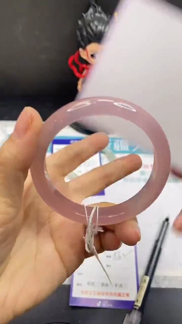 未镶嵌手镯石英质玉73