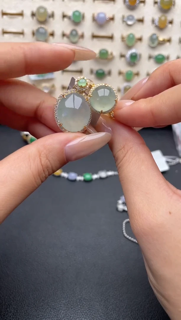 银S925镶嵌戒指翡翠一物一证一礼盒