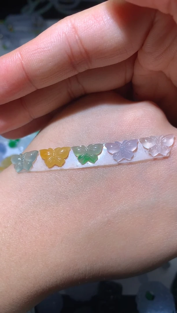 未镶嵌定制翡翠云*宝毛货