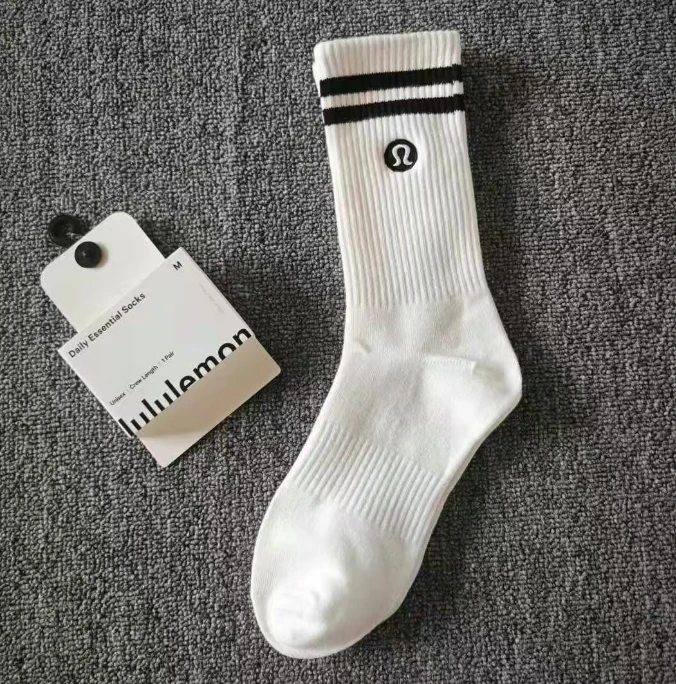 露露男袜女袜专业压力运动袜刺绣高筒潮牌跑步袜瑜伽健身袜篮球袜