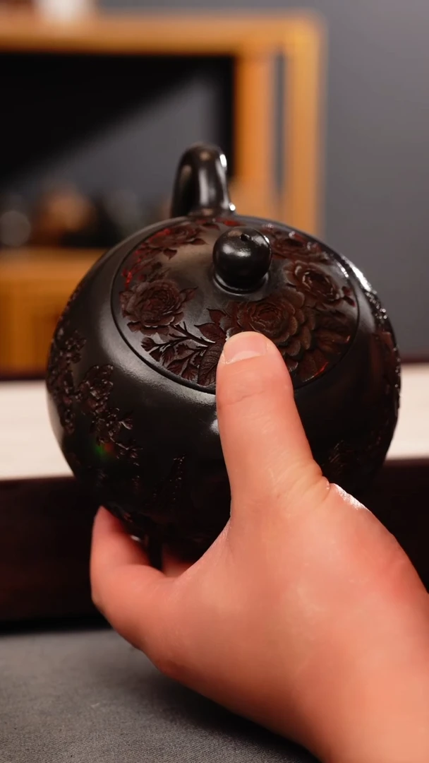 茶壶紫砂石黄 西施 牡丹