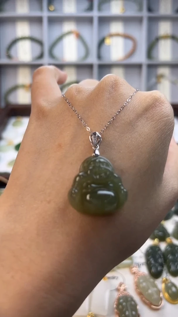 吊坠(不含链)银S925镶嵌和田玉佛公微微棉