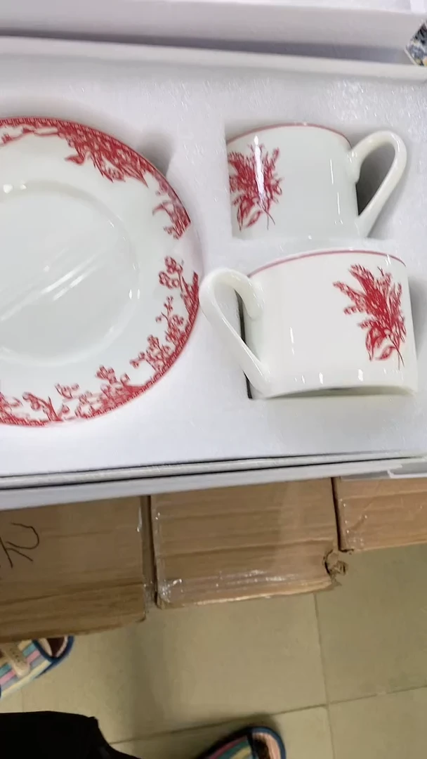 瓷片锅碗瓢盆一件不留@@1