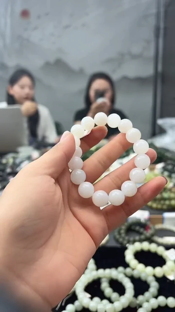 未镶嵌手链和田玉12