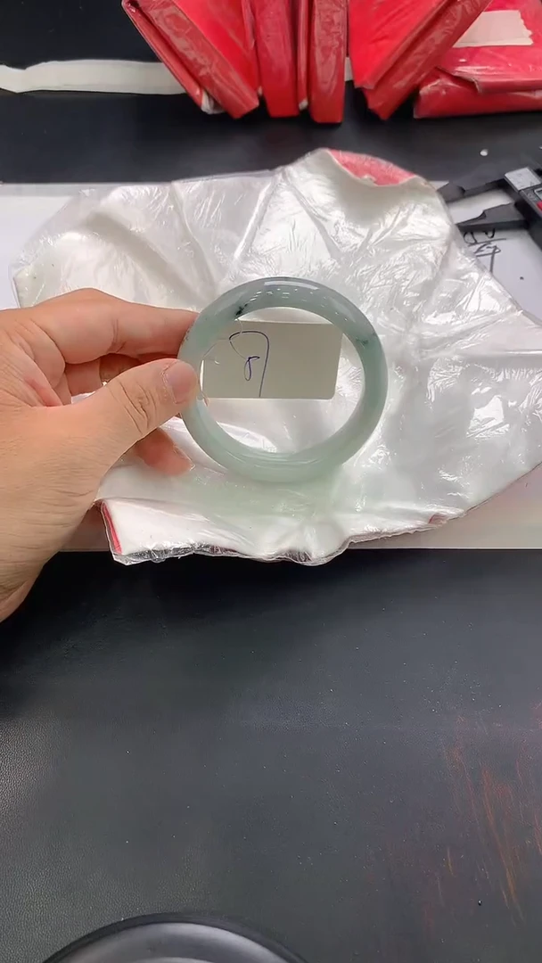 翡翠手镯未镶嵌218