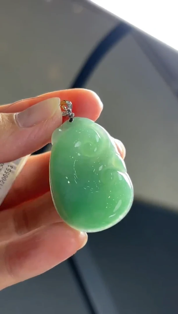 颈饰18K金镶嵌翡翠YM1354-1如意