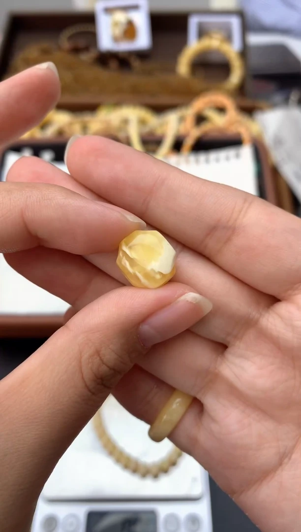 【闪购商品】琥珀珠宝奇石未镶嵌014琥珀蜜蜡花粉