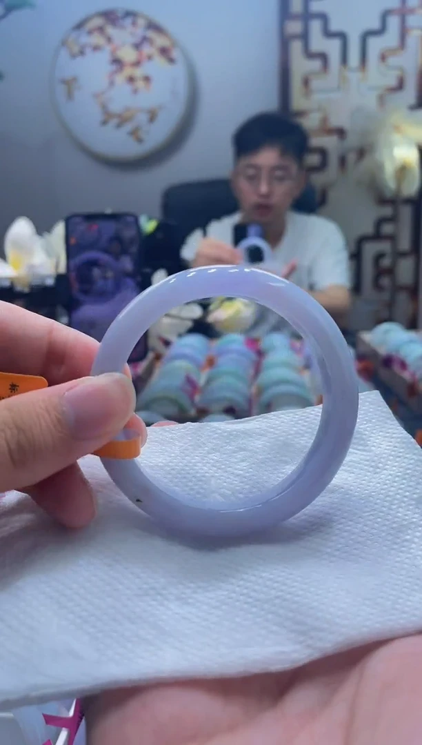 翡翠手镯未镶嵌109-55