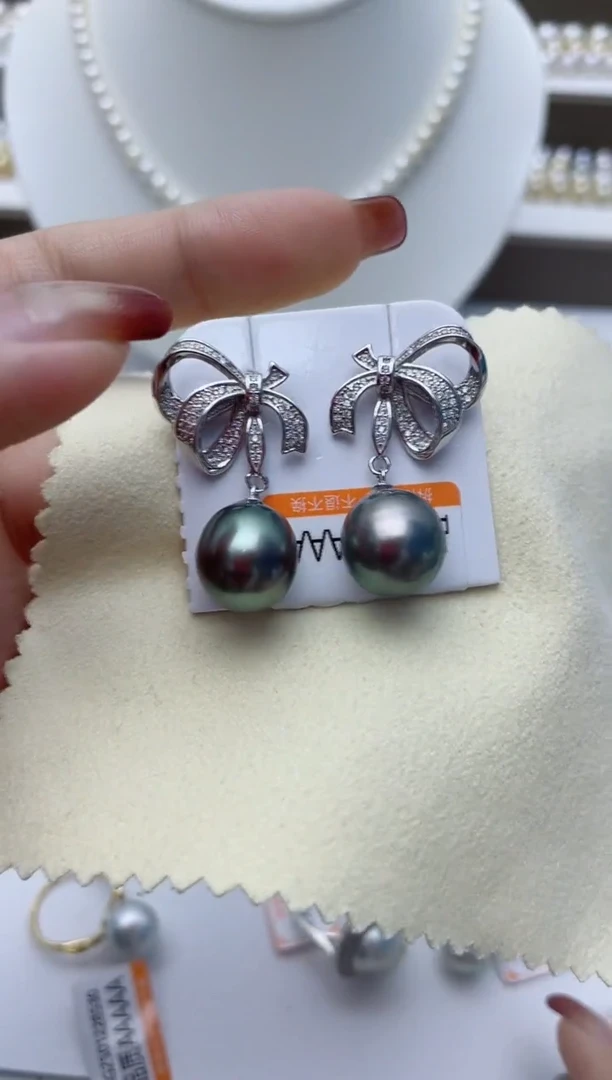 【闪购商品】海水珍珠耳饰银S925镶嵌W79