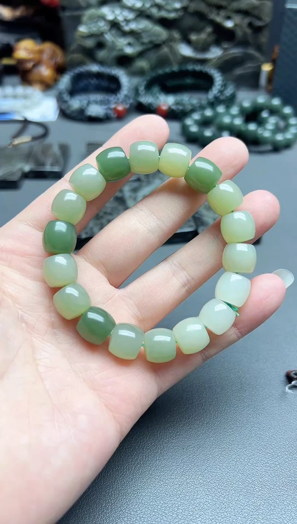 未镶嵌手链和田玉卡12直切多宝手串