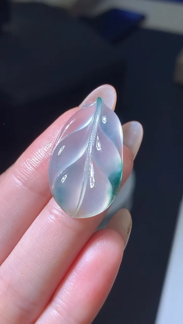 未镶嵌定制翡翠毛货 30*17.8*4.4