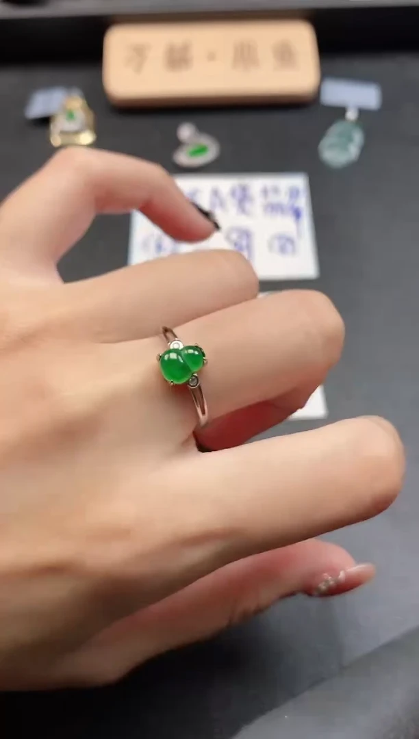 银S925镶嵌戒指翡翠51511