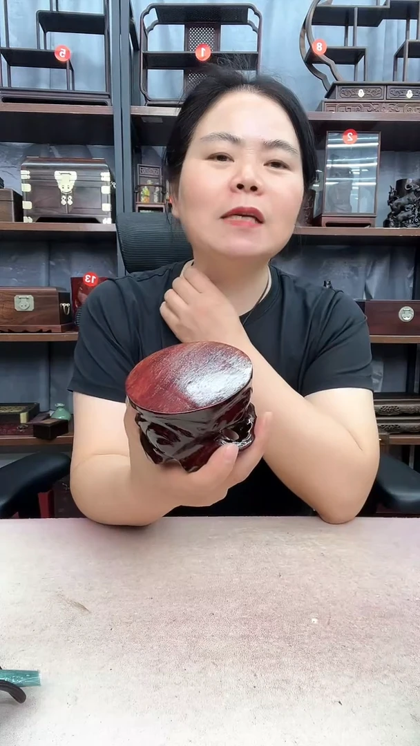 鸡翅木类端景台小李子红木工艺品