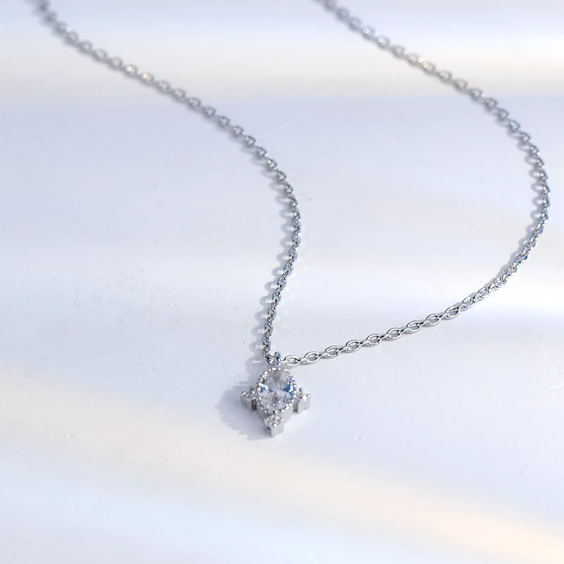 铜合金项链 铜合金锆石菱形项链女轻奢高级感设计时尚百搭锁骨链