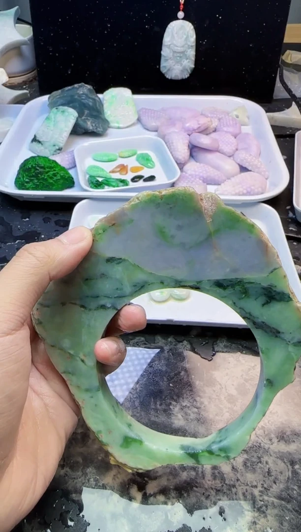 颈饰未镶嵌翡翠用****0056天然A货翡翠