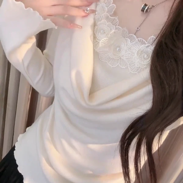 设计感荡领花朵长袖t恤女秋冬季假两件木耳边收腰显瘦打底衫上衣