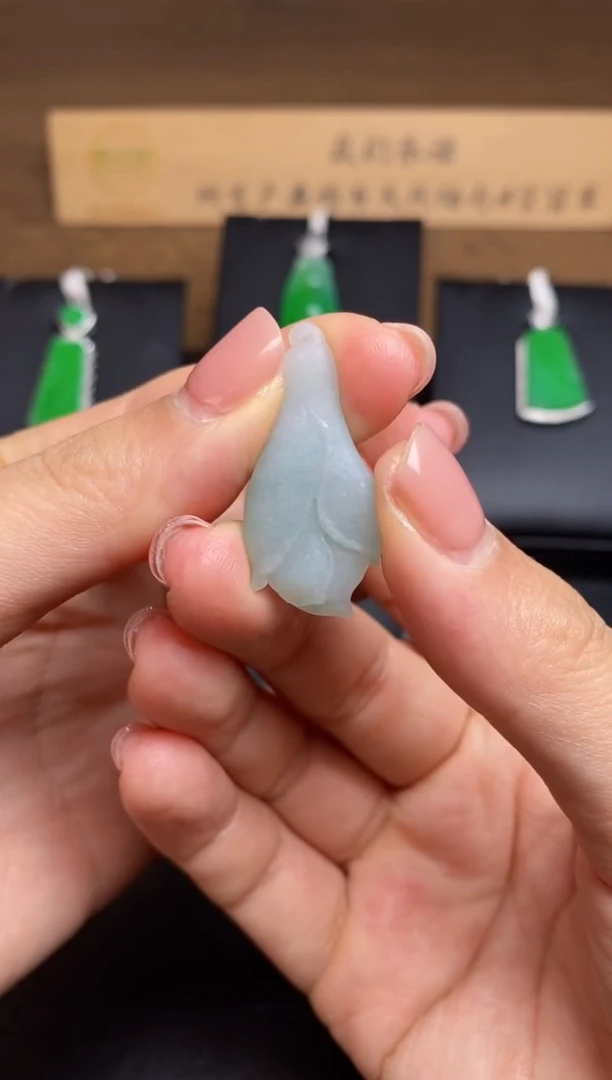 【闪购商品】定制翡翠未镶嵌翡翠