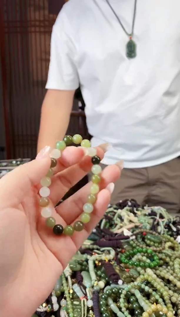 颈饰未镶嵌和田玉多样性发货拍一发一