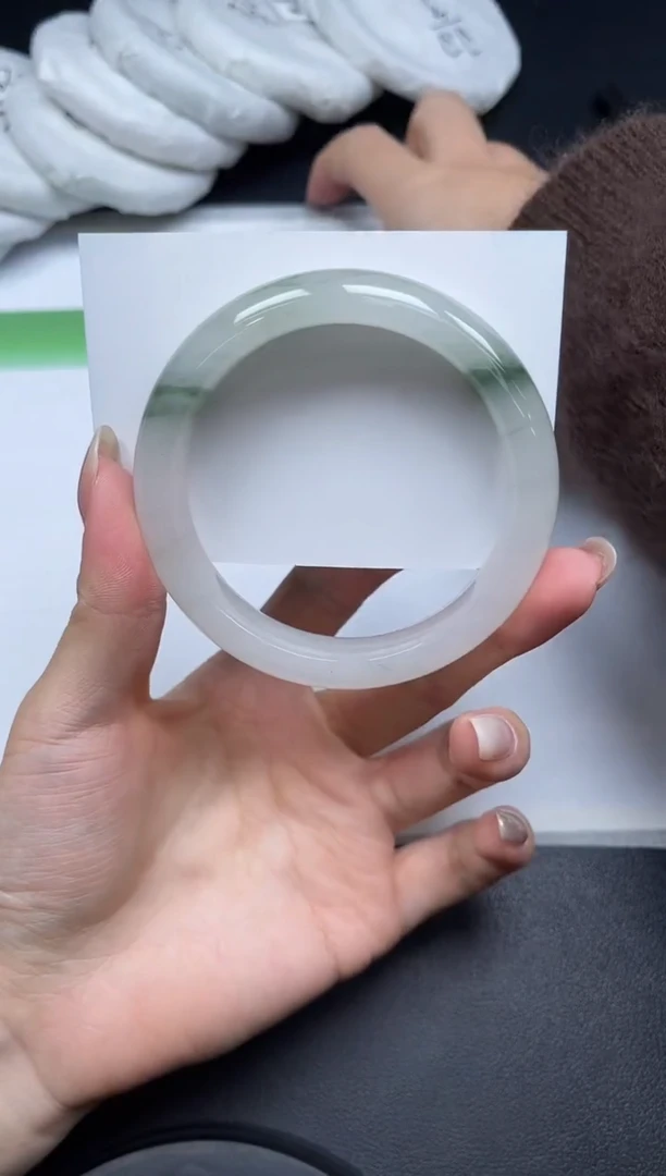 未镶嵌手镯石英质玉027-5859