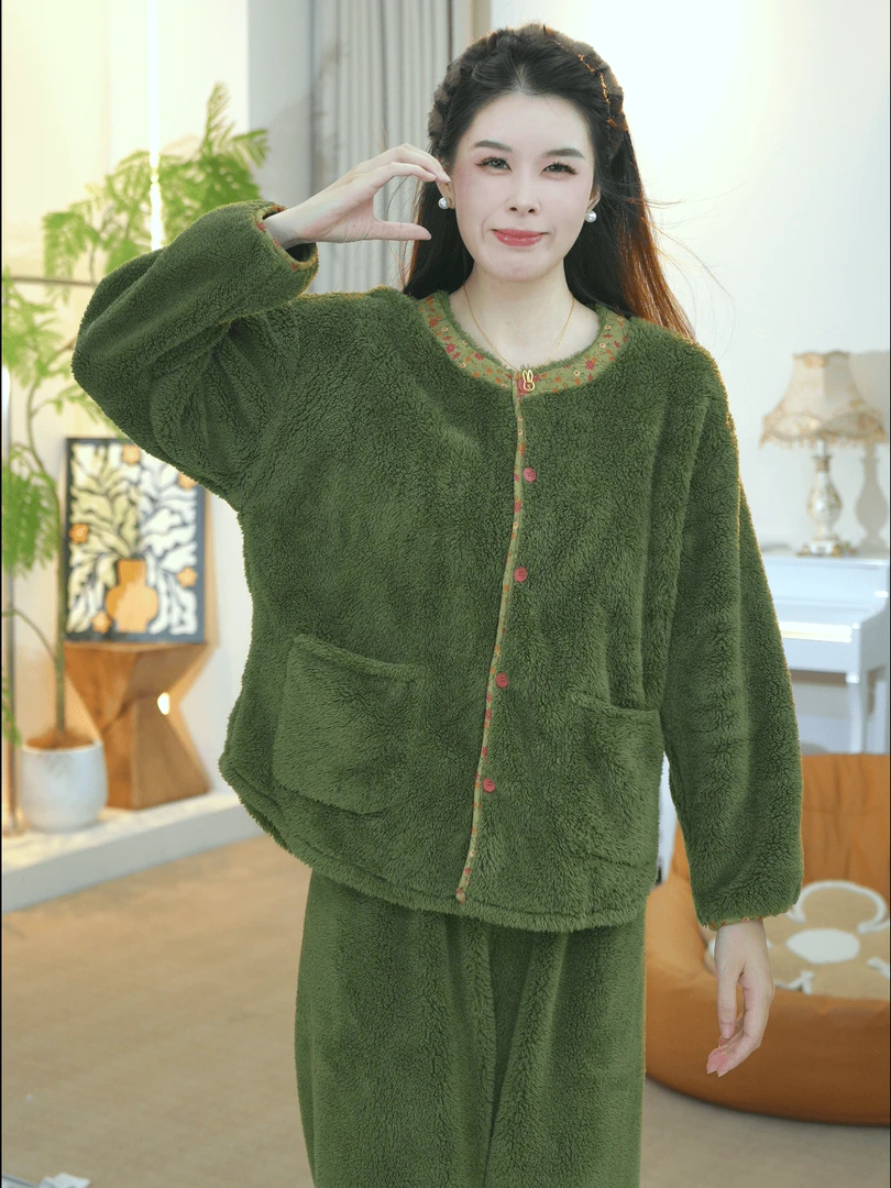 【珠珠专属】2025秋冬时尚女士休闲舒适加绒睡衣家居服薄款CYR