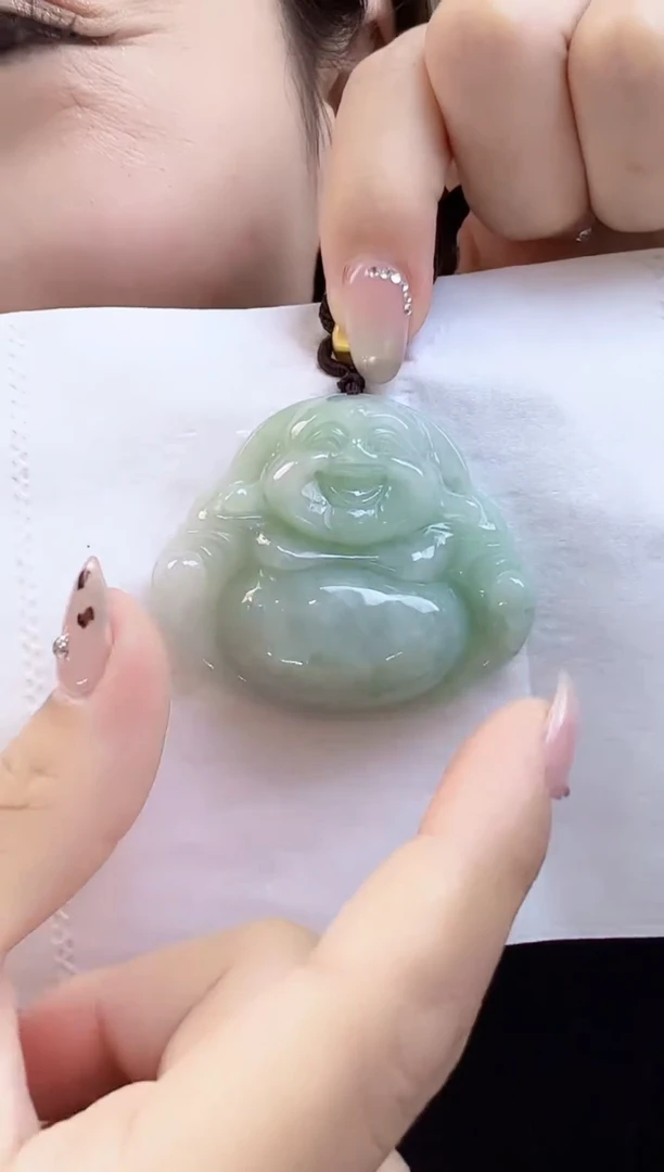 吊坠(不含链)未镶嵌翡翠苹果绿宽50+高42+厚12+（送绳子）