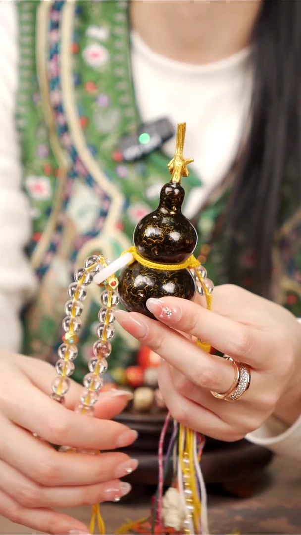 【闪购商品】25易林漂漆车挂手捻葫芦----168