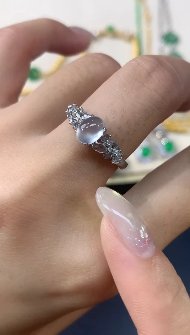 翡翠戒指18K金镶嵌戒指 |  8800+0