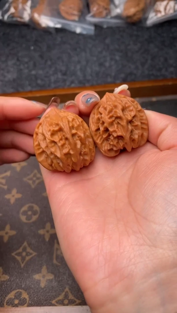 把件文玩核桃B132号曹大龙36尺