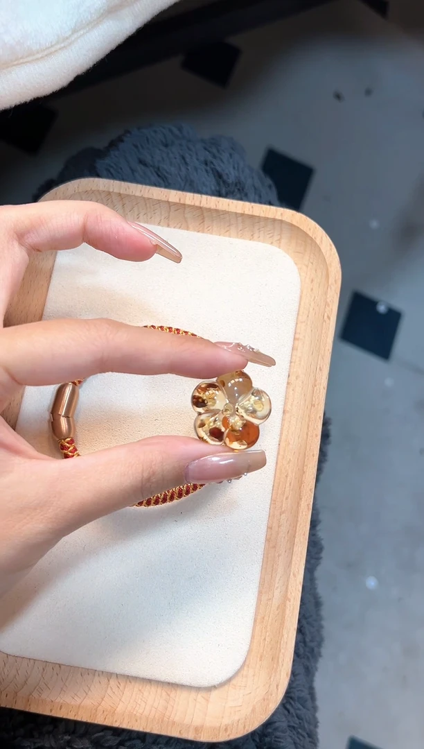 【闪购商品】琥珀珠宝奇石未镶嵌花珀花花