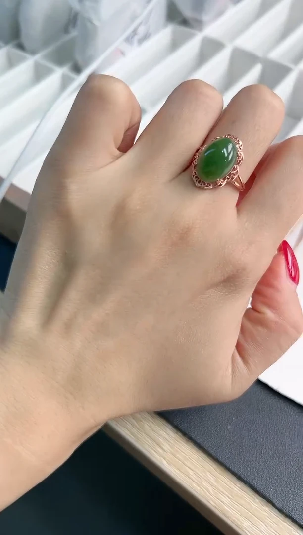 【闪购商品】和田玉戒指未镶嵌微色差Y绿