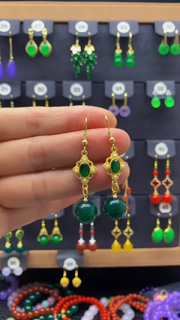 【闪购商品】玛瑙/玉髓耳环银S925镀金镶嵌耳饰