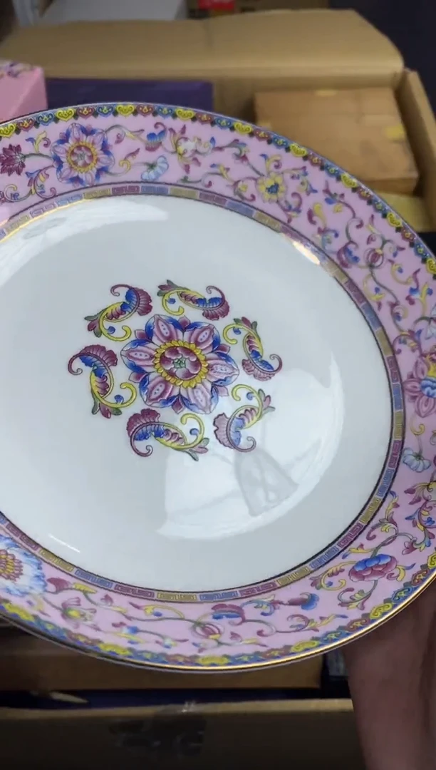 【闪购商品】瓷片隆莲瓷器欢迎大家