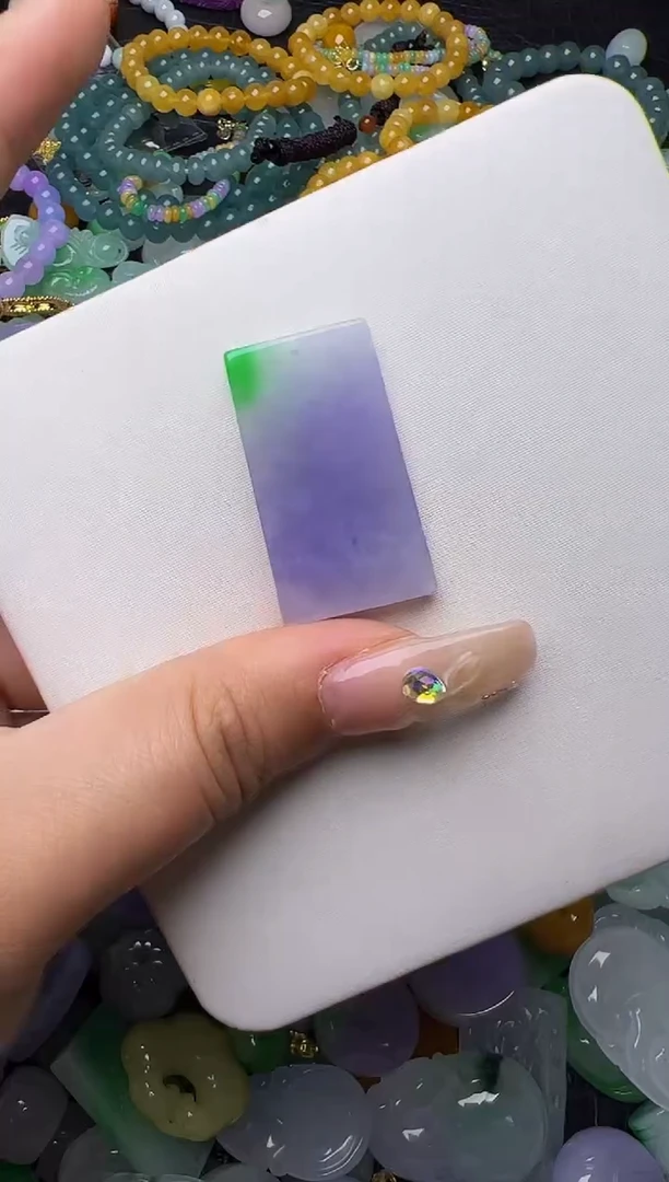 翡翠未镶嵌颈饰天然缅甸翡翠吊坠