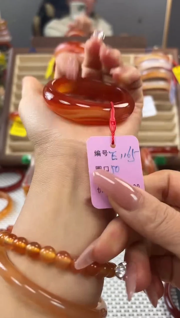 手镯玛瑙/玉髓未镶嵌啊*1165