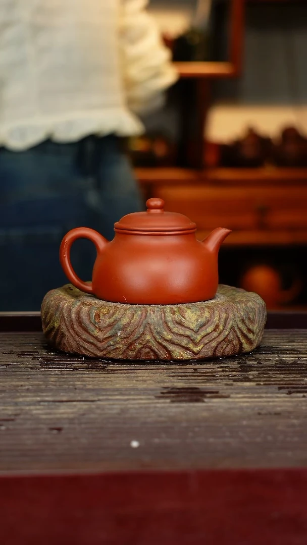 宜兴原矿紫砂壶茶壶宜兴原矿紫砂壶茶壶150C