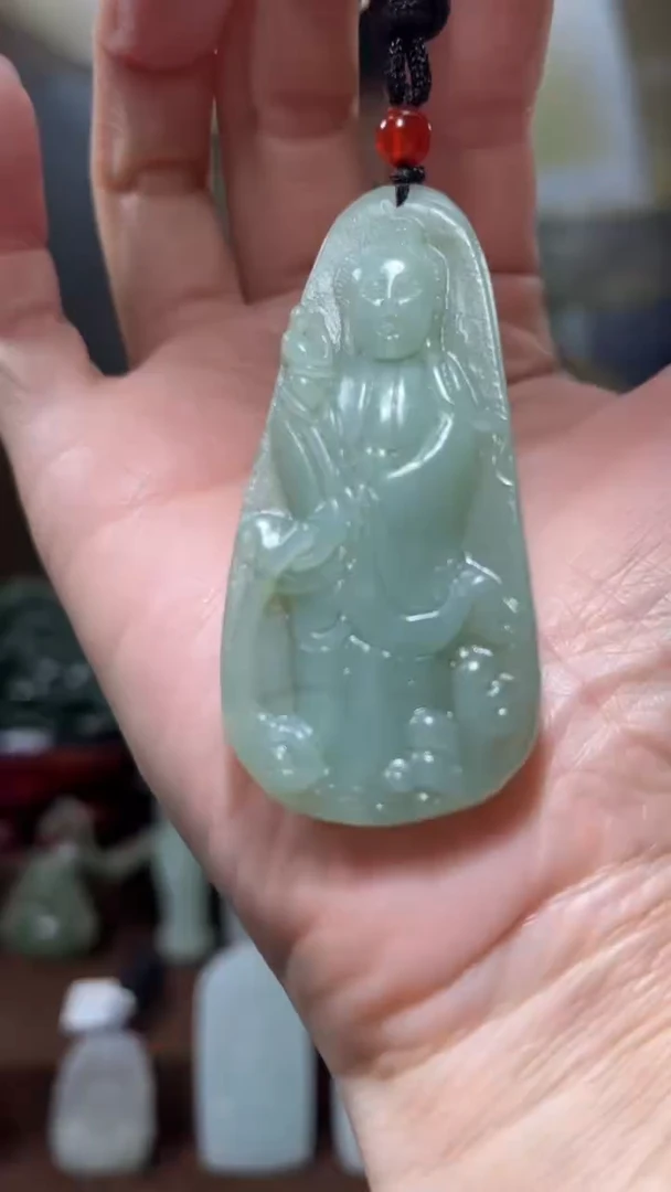 颈饰未镶嵌和田玉·